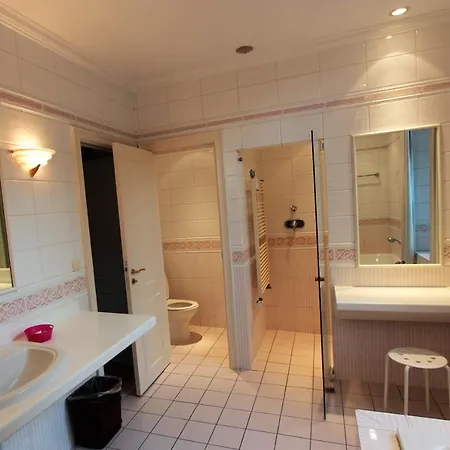 Chateau Cardinal Appartement *